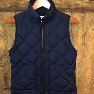 J. Crew puffer vest size XS , navy blue. EUC